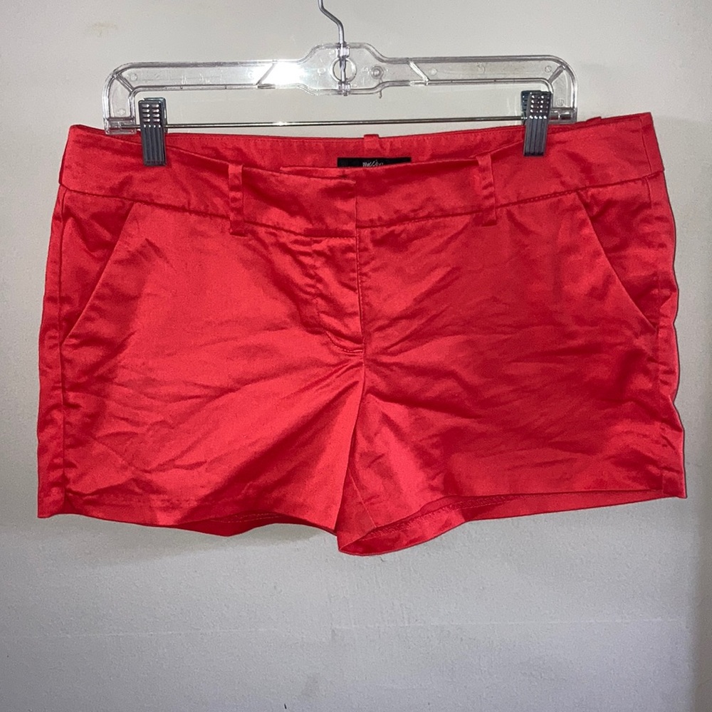 Size 12 Mossimo shorts; EUC.